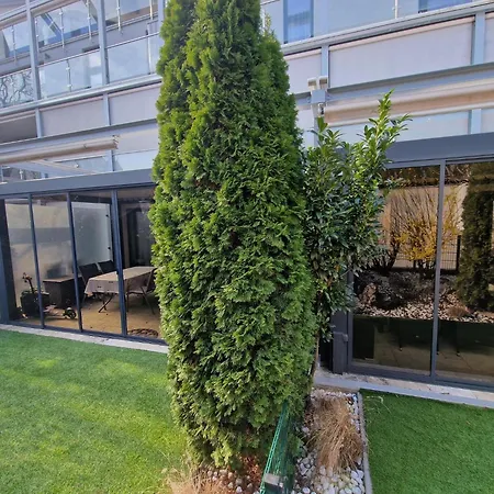 Villapark Pleasure 아파트 블로톤퓌레드